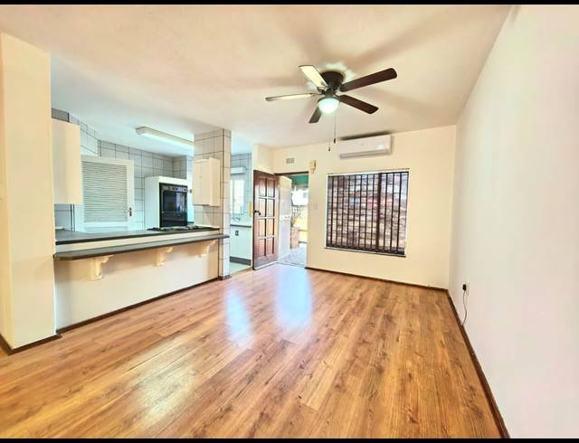 3 BEDROOM TOWNHOUSE FOR SALE IN VAALPARK